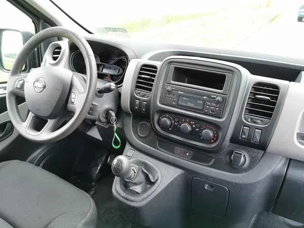 Nissan Nv 300  Image 7