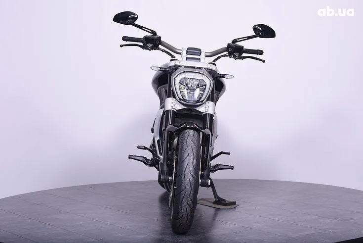 Ducati Xdiavel Image 5