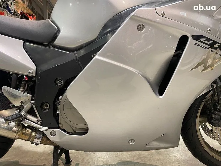 Honda CBR Image 2