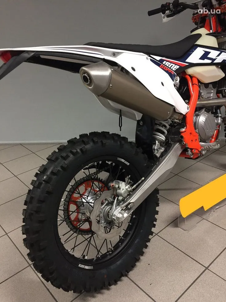 KTM 250 Image 8